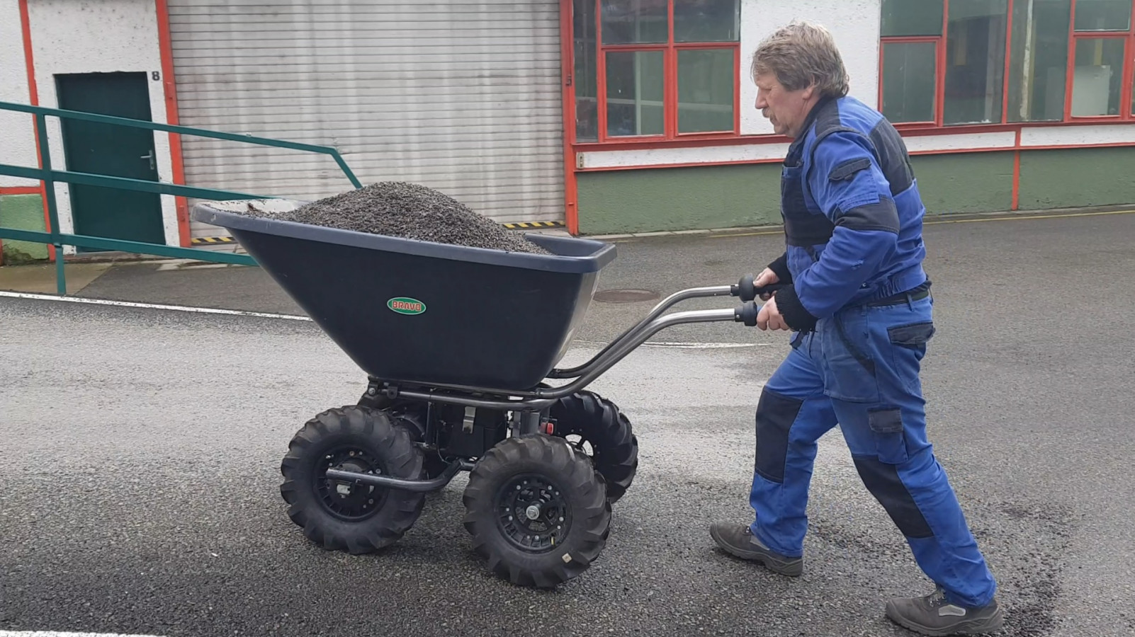 MOTUCKA EXTRA KONKA Z RAMĄ ZE STALI NIERDZEWNEJ - zdjęcie